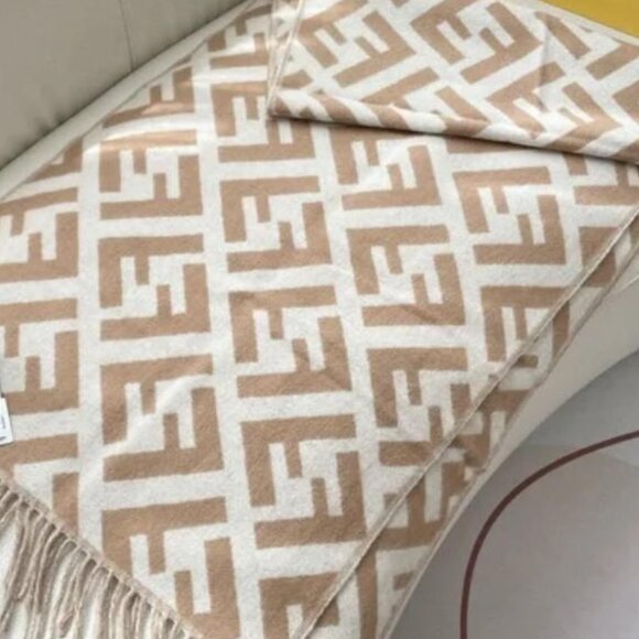 Fendi Cashmere Scarf - Picture 4 of 6